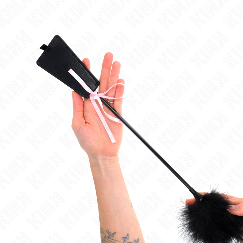 KINK - PIÓRKA DO ŁASKOTANIA Z RÓŻOWĄ KOKARDĄ 49 CM